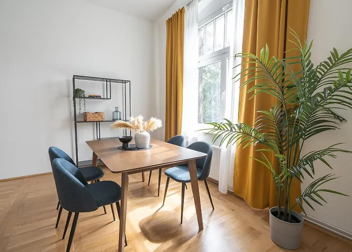 Apartment Schloss - An Der Uni - Klinik Dresden