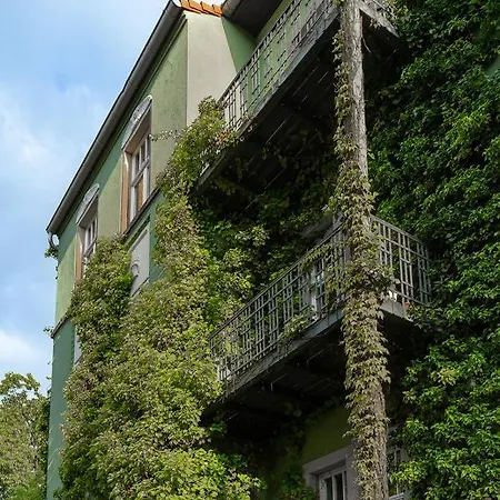 Schloss - An Der Uni - Klinik Appartamento *