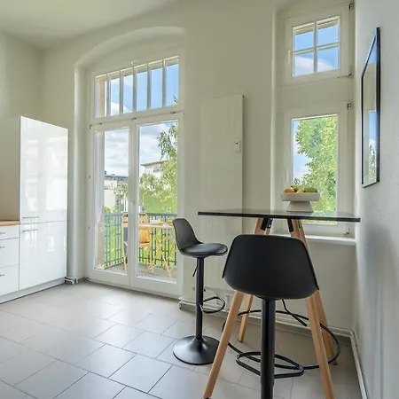 Schloss - An Der Uni - Klinik Apartment Dresden