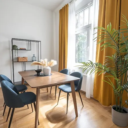 Apartment Schloss - An Der Uni - Klinik Dresden